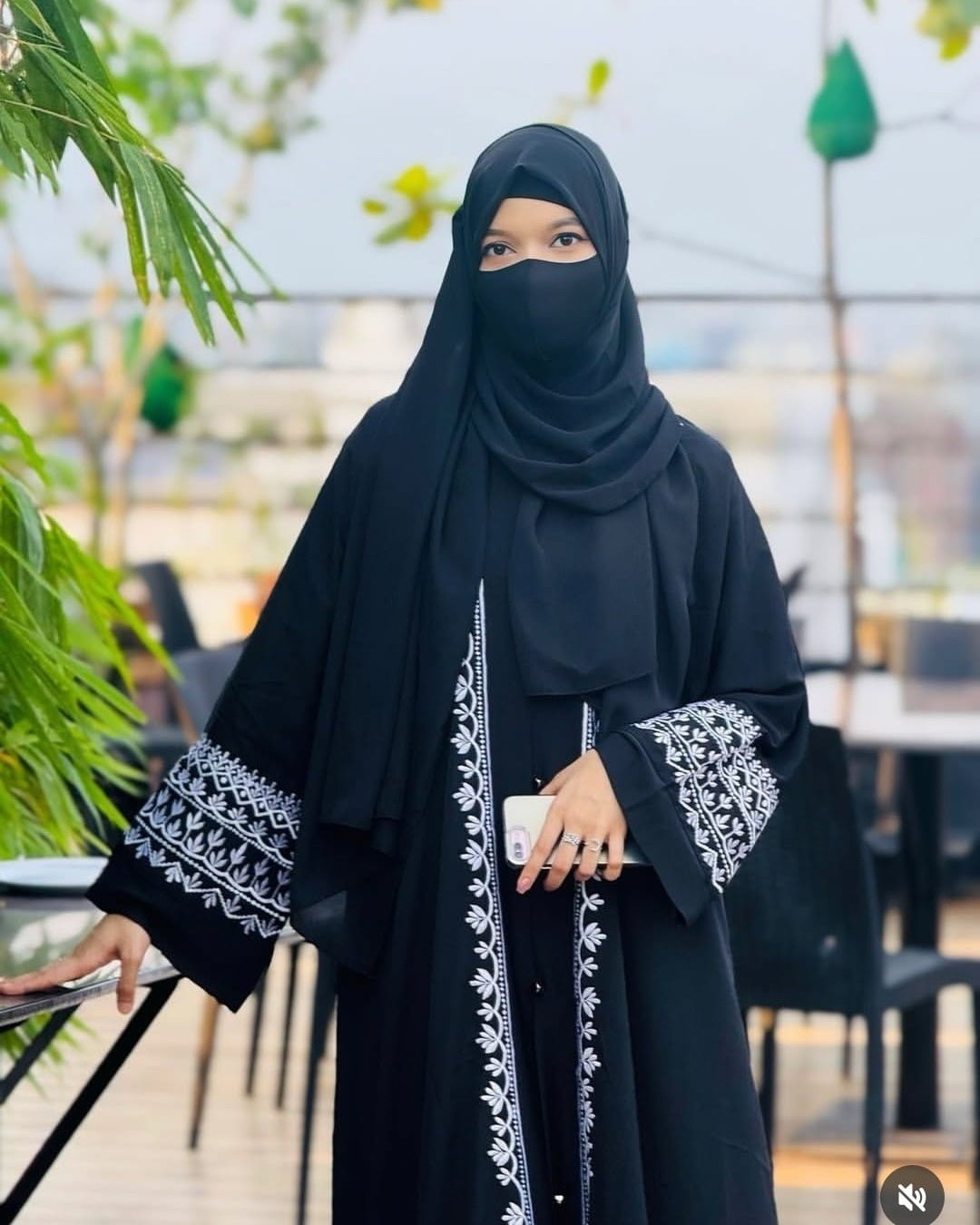 Abaya In Pori