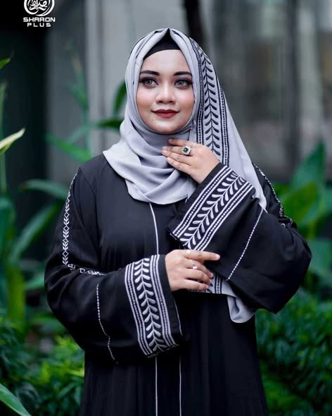 Adiba borkha